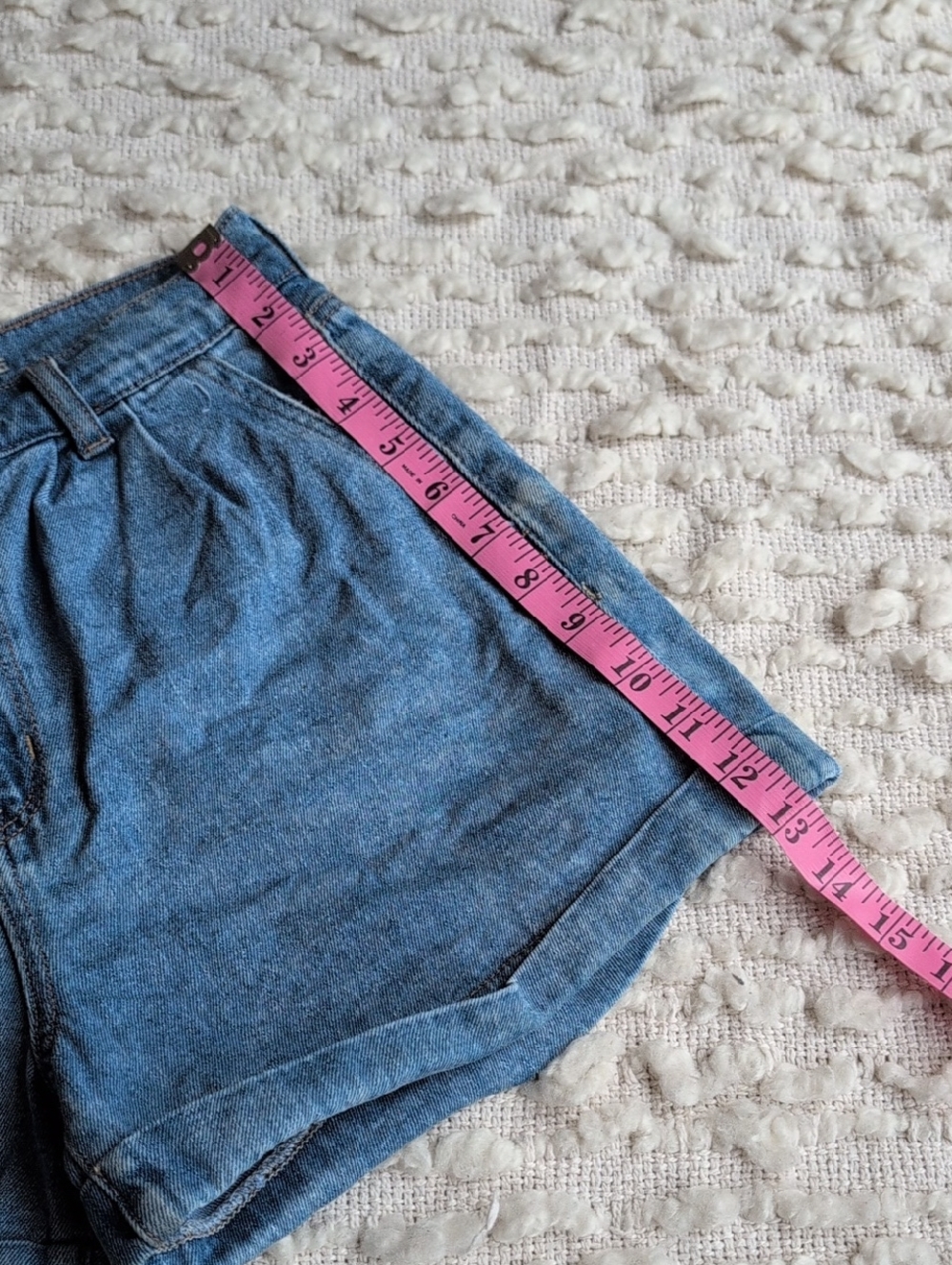 American Eagle Mom Short Pleated Coquette 4 High-Rise Rolled Hem Denim Shorts - Picture 7 of 15